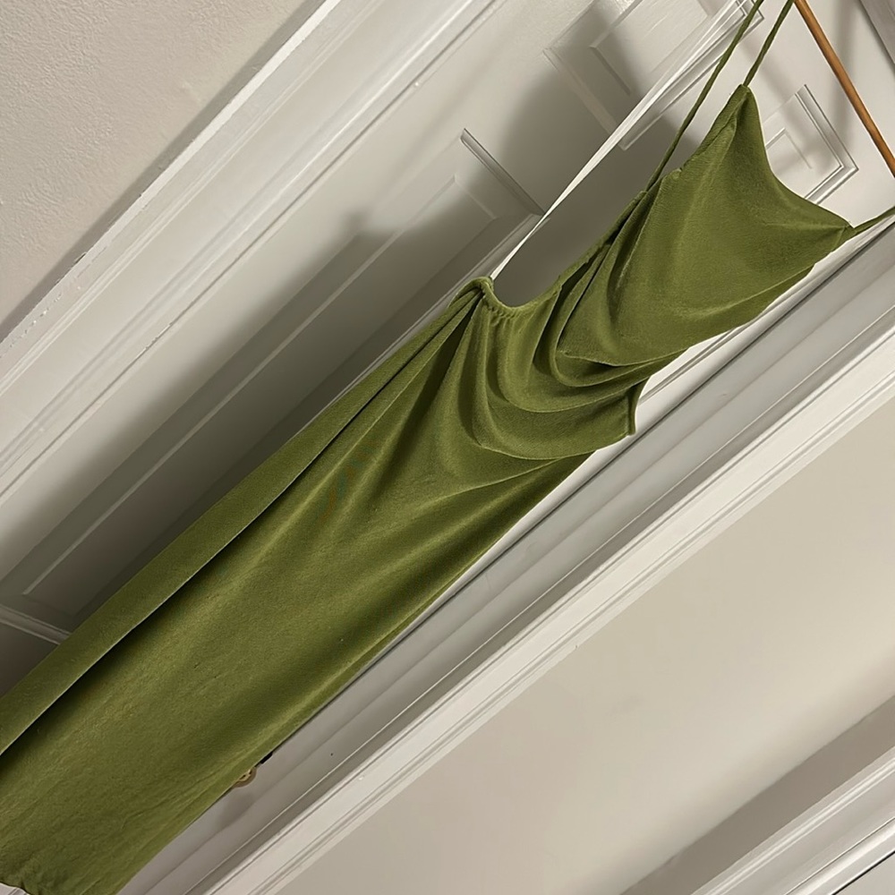 Princess Polly Size 8 olive green cutout maxi dress great condition